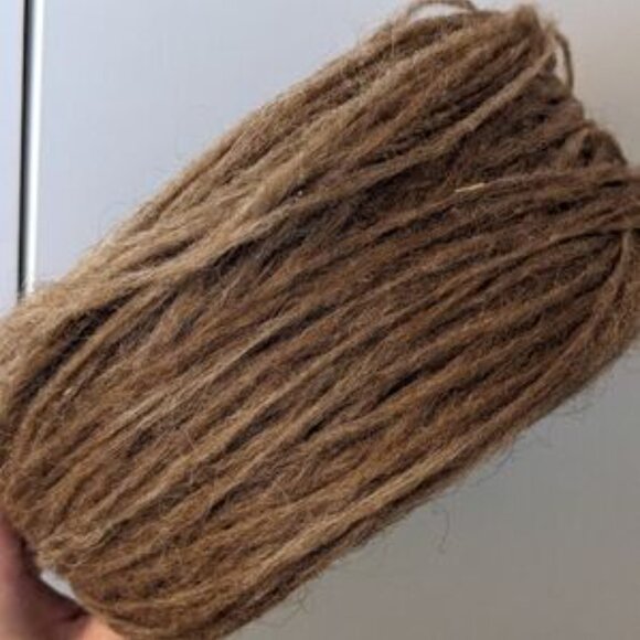 DESTASH: 4+ plates (545g) of Nutiden (Höner och Eir) yarn in Brunte - Picture 5 of 5